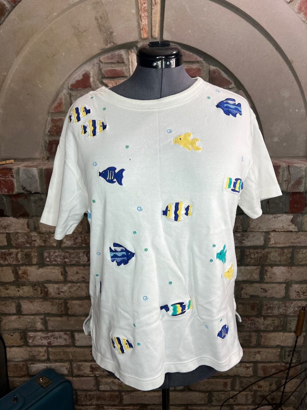 T-shirt vintage embroidered fish grannyccore 1990s bright kidcore